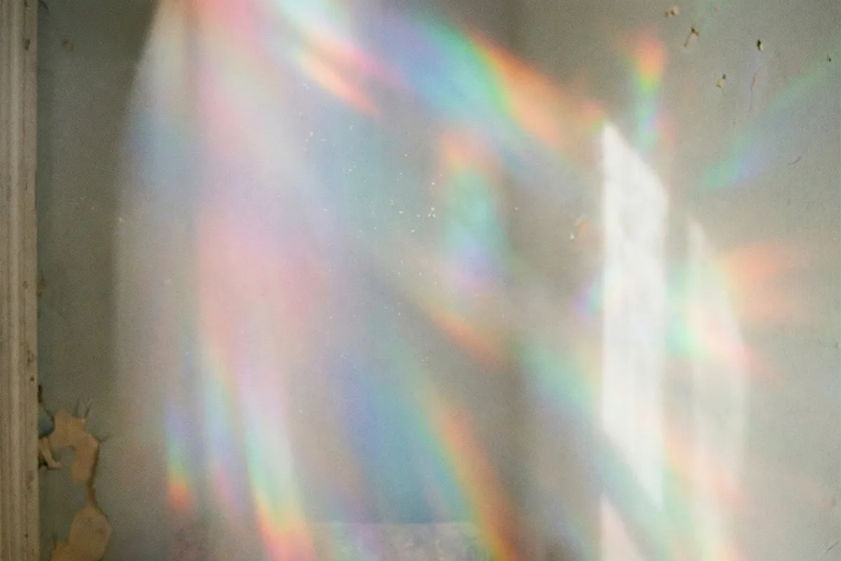 In solitude, colors breathe slowly.